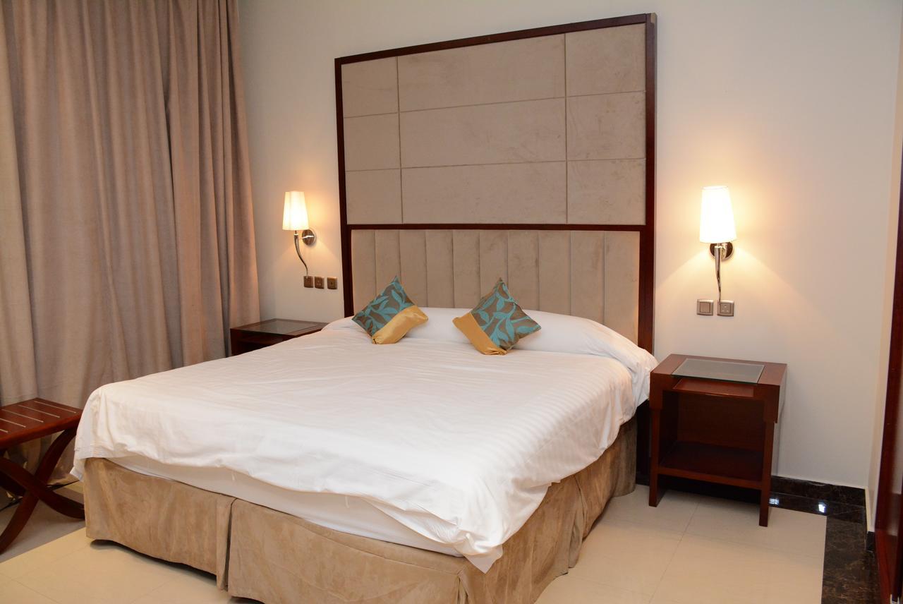Topaz Furnished Apartments 利雅德 外观 照片