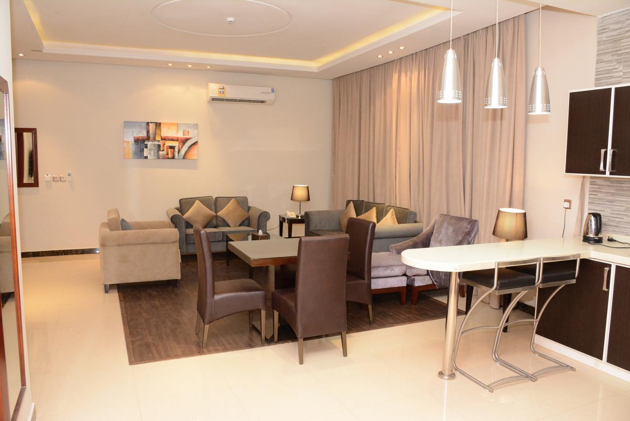Topaz Furnished Apartments 利雅德 外观 照片
